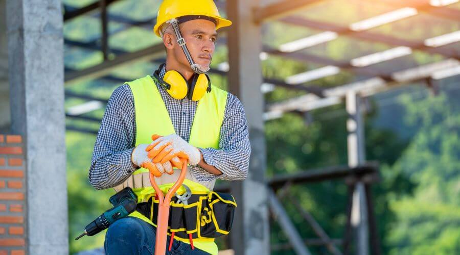 Expert Emergency Roof Repairs services in Bingham, IL